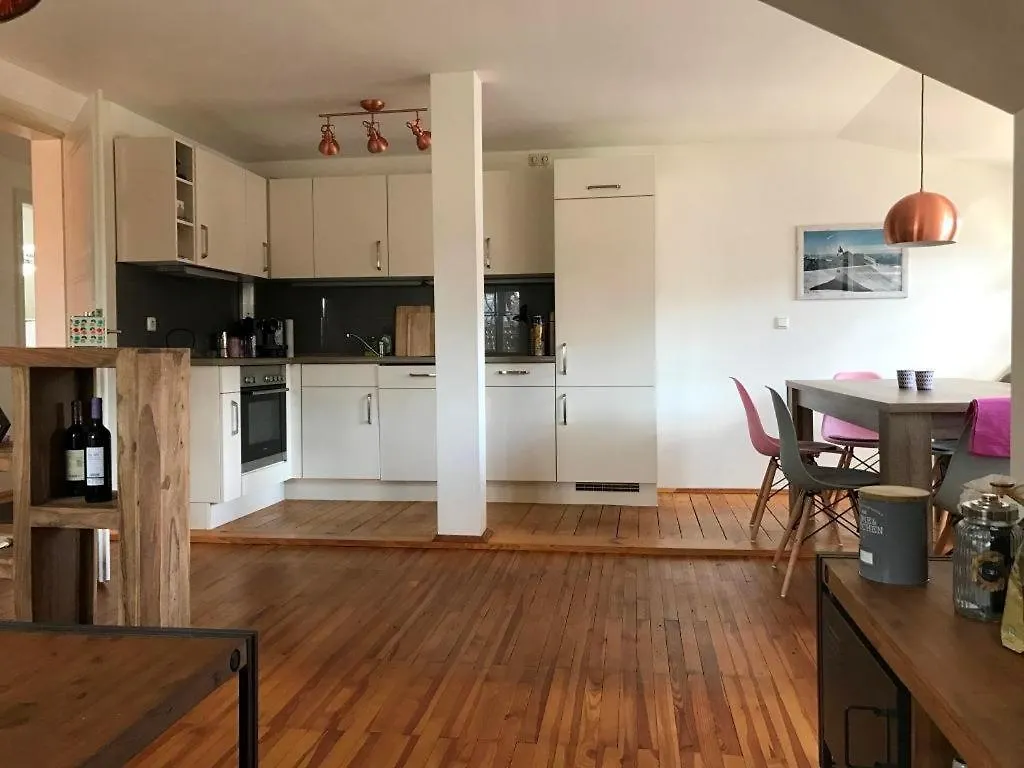 Dachgeschoss Wohnung Mit Traum Bergblick Γκάρμις-Παρτενκίρχεν Διαμέρισμα